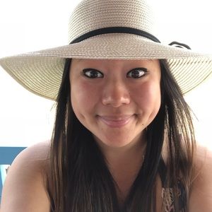 Meet your Posher, Lea